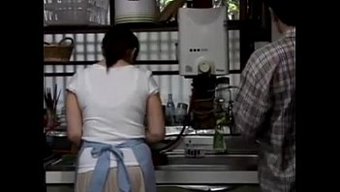 Sıcak Çinli Milf Filmlerinin Ve Seks Sahnelerinin Derlemesi