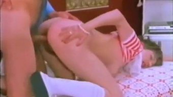 Küçük Bir Prensesin Eylemini Izleyin: Hye'Nin Retro Seks Videosu