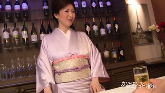 Hitomi Ohashi :: Getting Up For Deal 1 - Caribbeancom - Hitomi'Nin Caribbeancom'Daki Çıplak Ve Usta Sahneleri