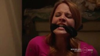 Katy'Nin Gag Ve Cleve-Play Deneyimi, Intikam Temalı Bir Videoda