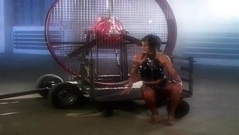 Retro Italyan Fetişi: Klasik Boşalma