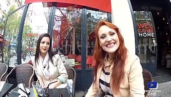 Emy Russo, Bu Lezbiyen Porno Videosunda Diğer Kadınlarla Eğlenmekten Keyif Alıyor