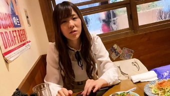 Mashiro'Nun Ilk Kez: Bir Japon Amatörün Sakso Ve Sikiş Macerası