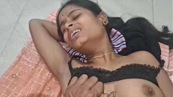 Bhabhi Seks Yapıyor
