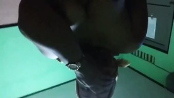 Amatör Güzel Şişman Kadın Asyalı Amcık Hd Videoda Spot Işığına Alınıyor