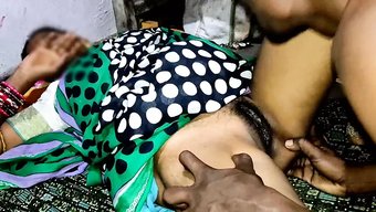 18 Yaşındaki Hintli Kızın Webcam'De Anal Yapıldığı Ev Yapımı Bir Video