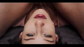 Amirah Adara Ve Tiffany Tatum Ile Doğaüstü Bir Karşılaşma, Lezbiyen Bir Buluşmaya Yol Açıyor. Bu Videoyu Izlemek Için Sabırsızlanacaksınız!