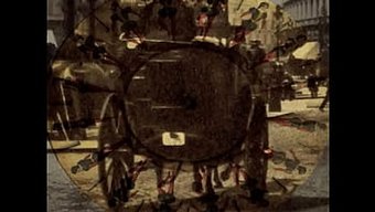 Tüylü Ve Retro Etiketlerle Klasik Erotikanın Tadını Çıkarın