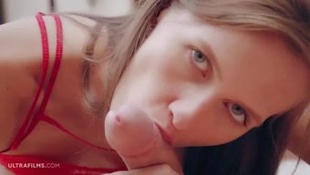 Çek Model Stacy Cruz, 1080p Kalitesinde Partneriyle Tutkulu Bir Sevişmenin Tadını Çıkarıyor.